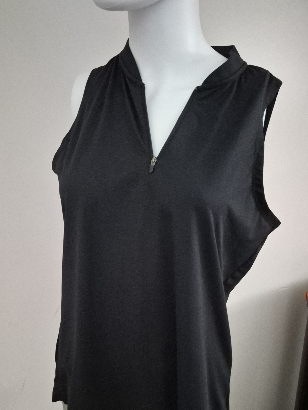 C9 by Champion Black Quarter-Zip. Sleeveless